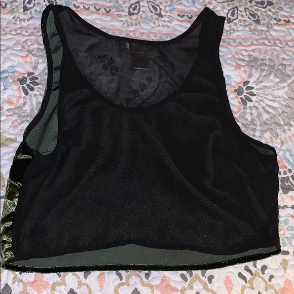 Band of Gypsies- Velvet crop top - Picture 2 of 4